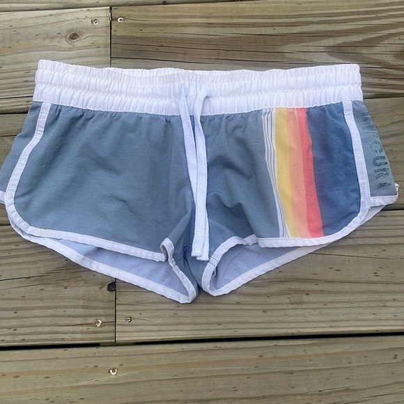 Ripcurl retro board shorts - Picture 1 of 2